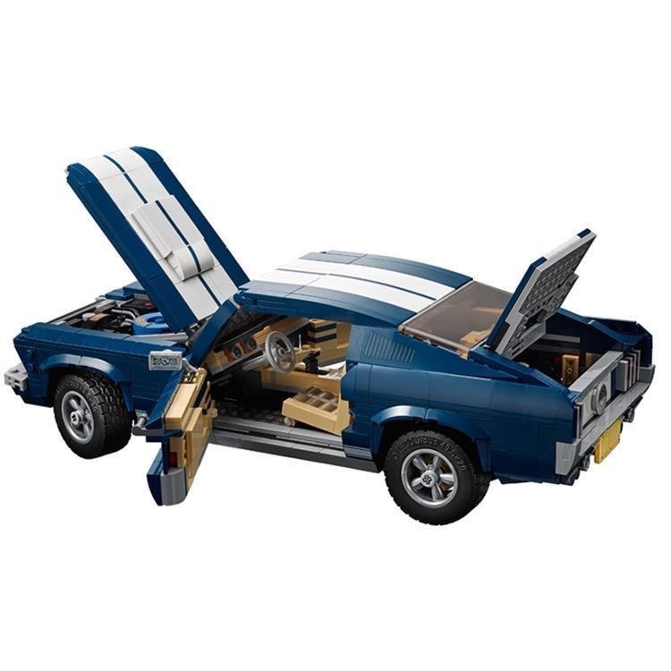 نموذج سيارة كلاسيكية زرقاء قاب - مراجعة Vintage Collectible Model Cars وسعره