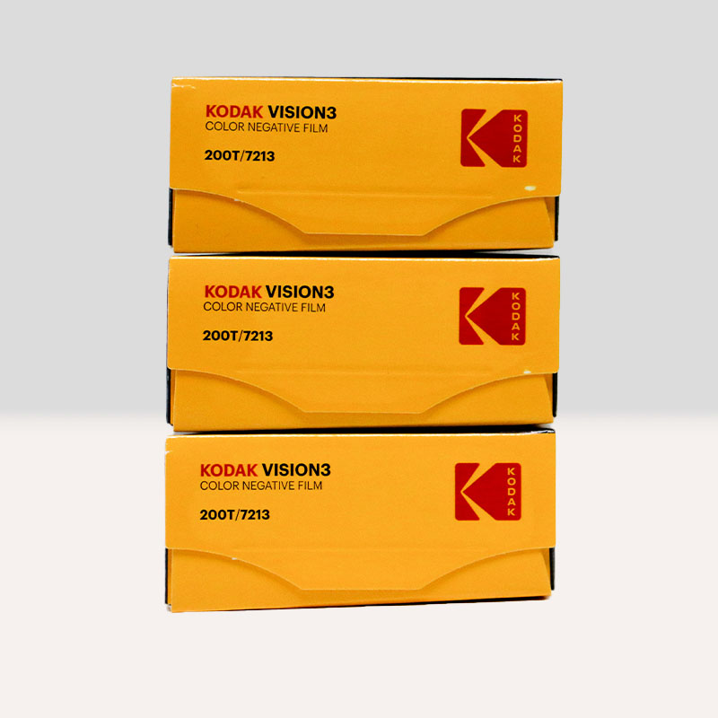 الكلاسيكية كوداك Vision3 سوبر  - مراجعة Instant Film Pack وسعره