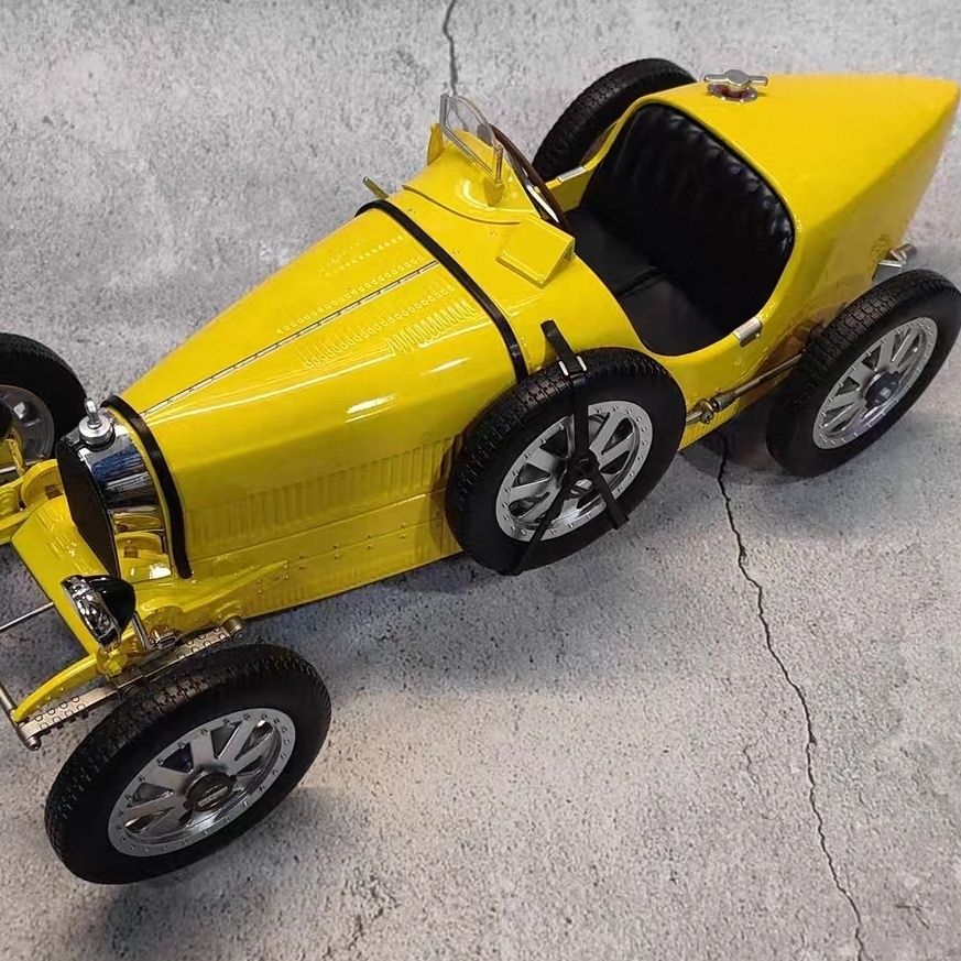 نموذج سيارة بوجاتي T35 الكلاسي - مراجعة Vintage Collectible Model Cars وسعره