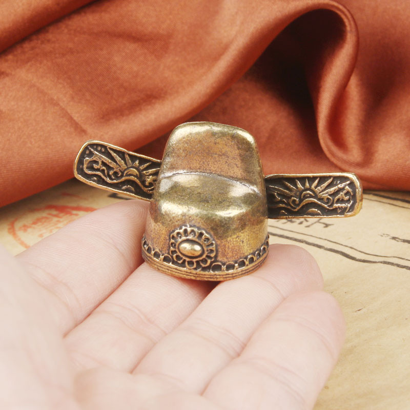 تمثال نحاسي عتيق على شكل أكادي - مراجعة Vintage Collectible Furniture وسعره